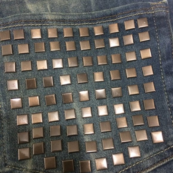 Rock & Republic Jeans Berlin Stud Pocket Detail - Picture 12 of 16